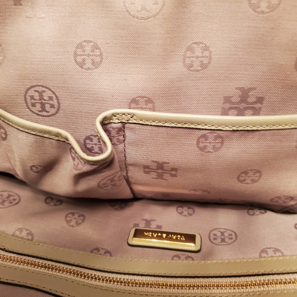☑️TORY BURCH GRAY ROBINSON DOME SATCHEL GORGEOUS EUC - Picture 5 of 13